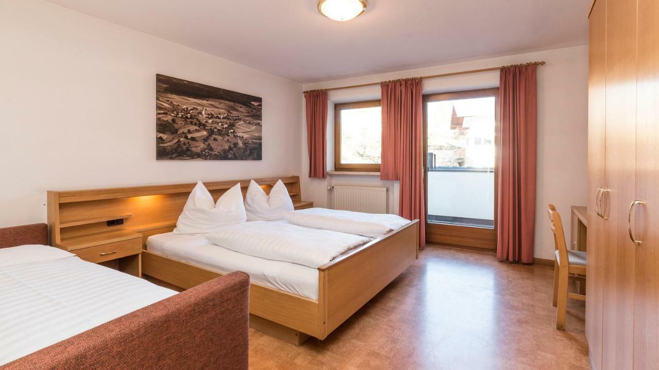 Pension Schirmerhof Natz-Schabs ภายนอก รูปภาพ