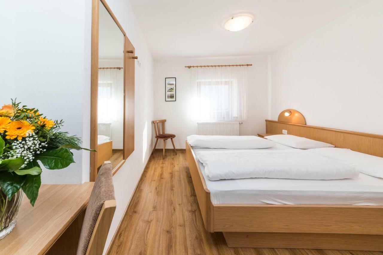 Pension Schirmerhof Natz-Schabs ภายนอก รูปภาพ