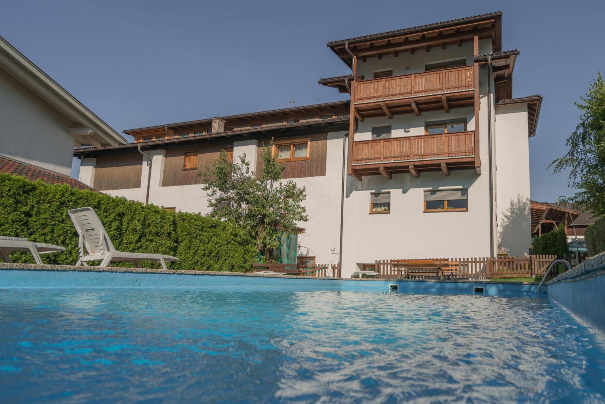 Pension Schirmerhof Natz-Schabs ภายนอก รูปภาพ